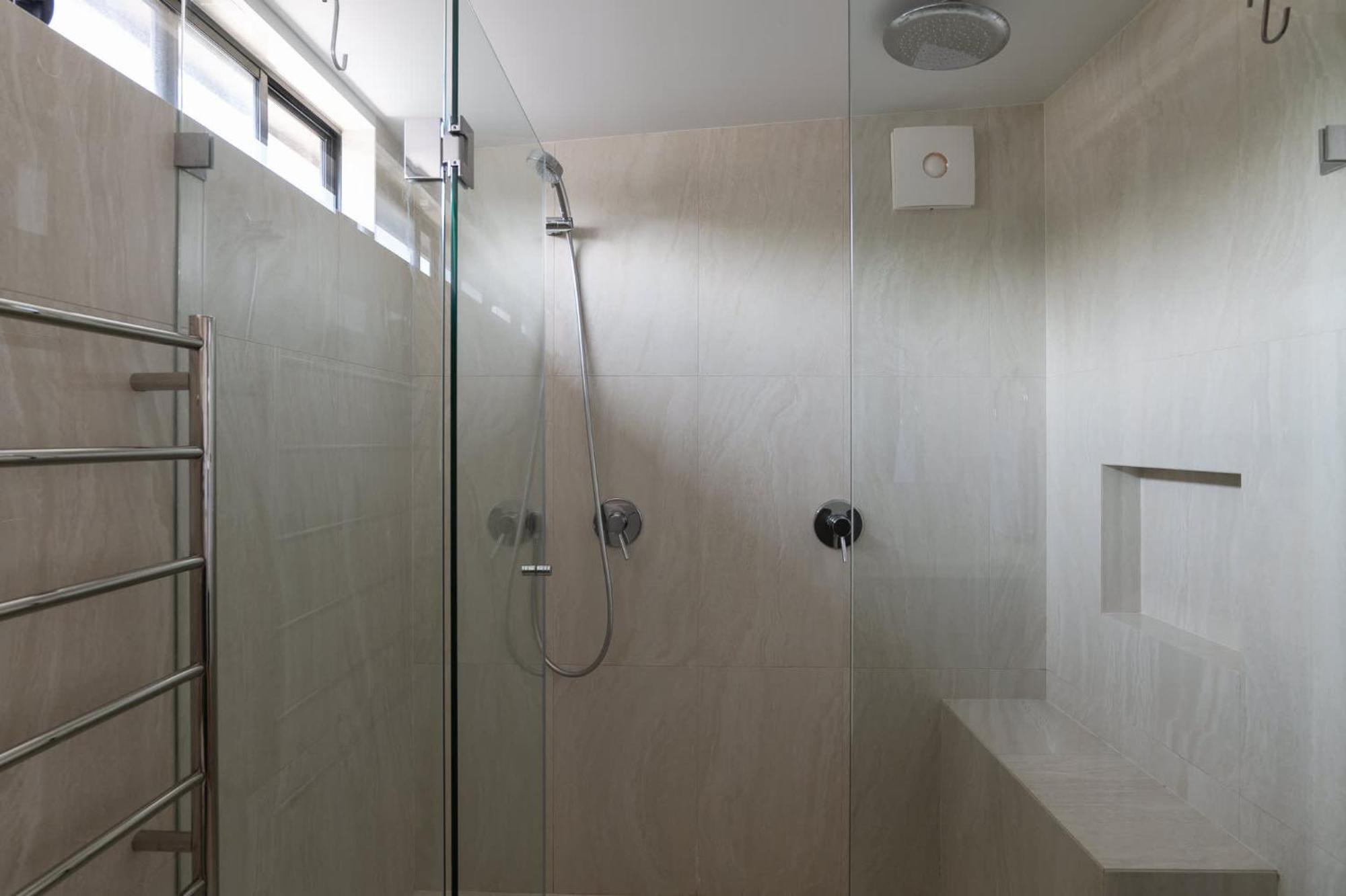 Modern In Erskineville W Ac And Parking Sydney